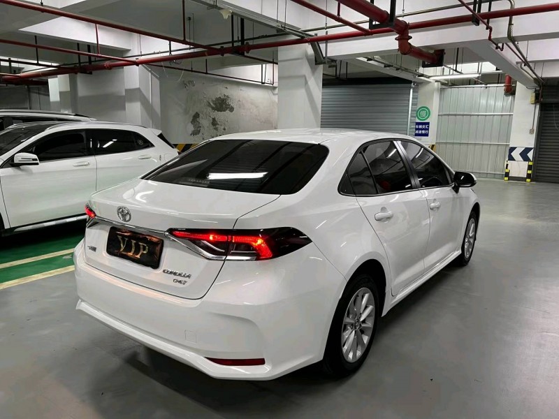 成都21年丰田卡罗拉8