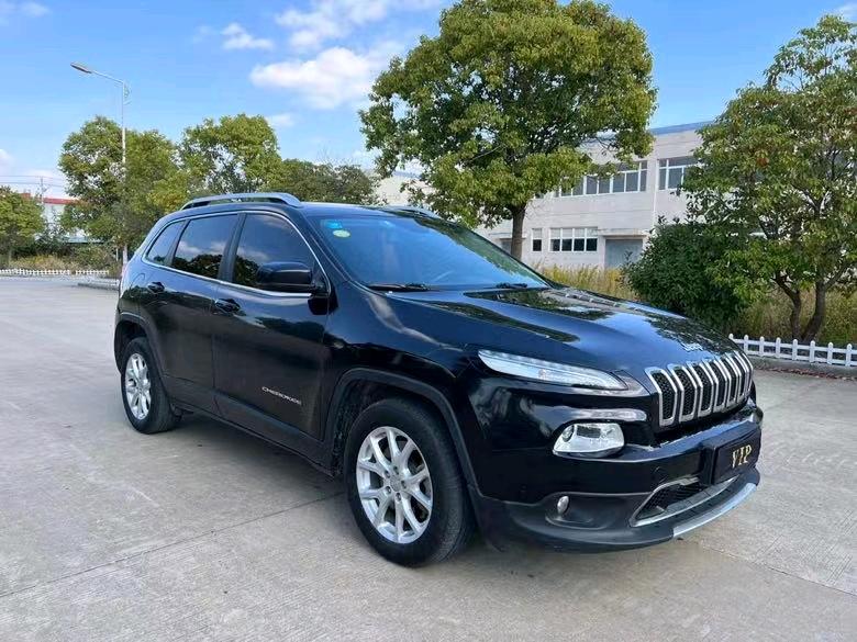 盐城18年Jeep自由光2