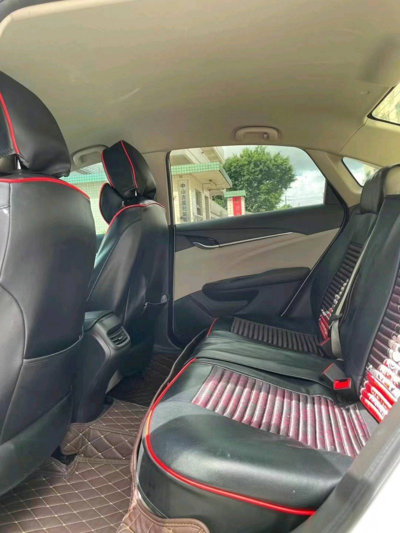 中山18年别克英朗7