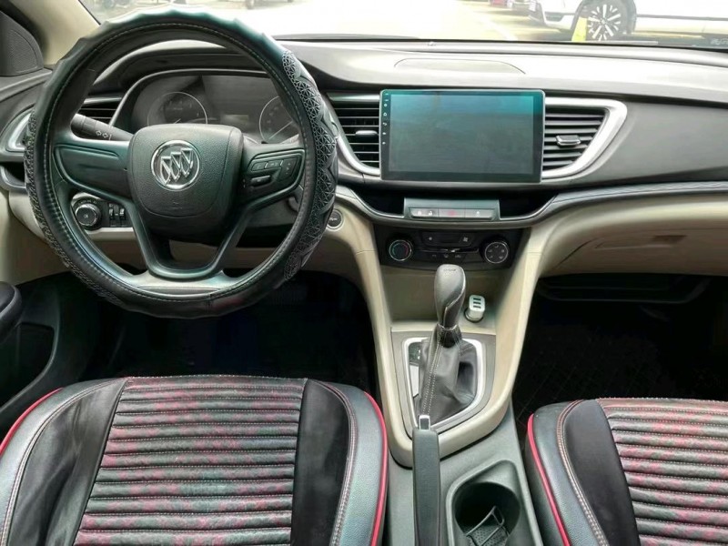 中山18年别克英朗8