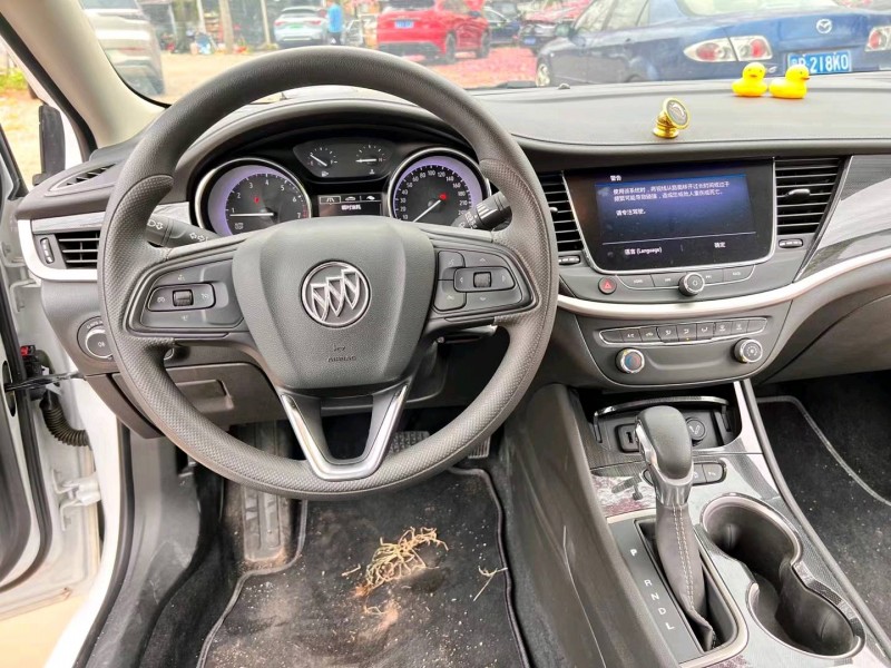 广州20年别克威朗4