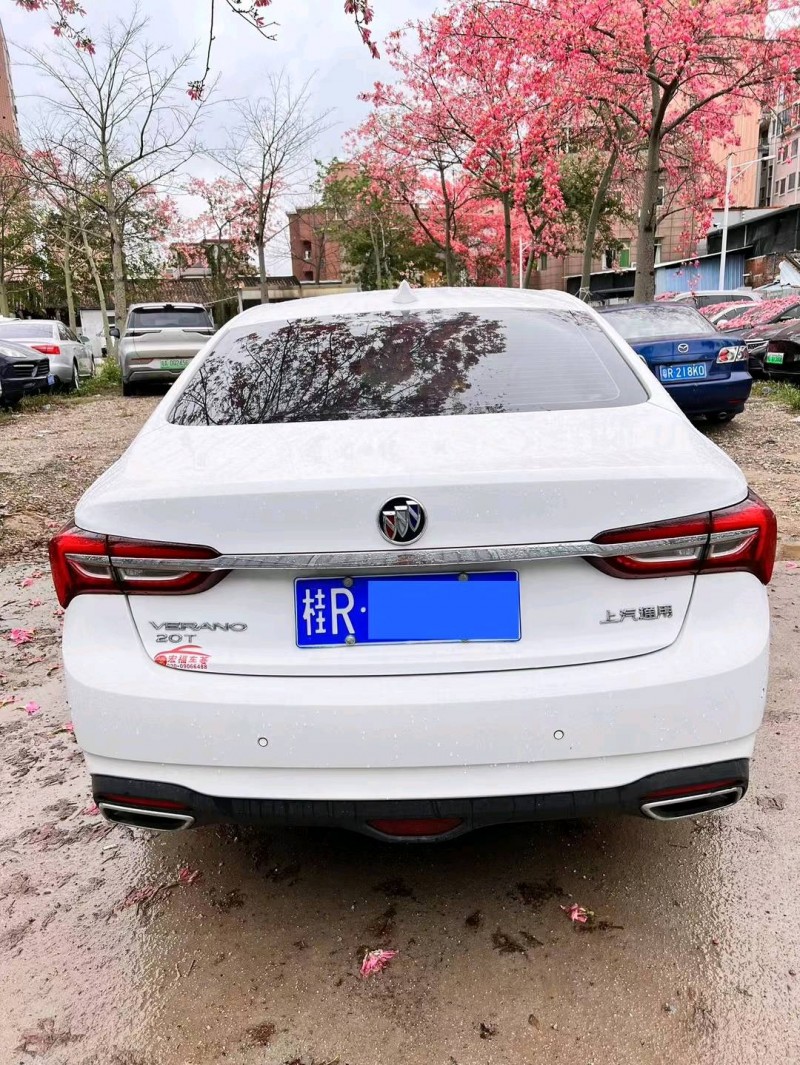 广州20年别克威朗9