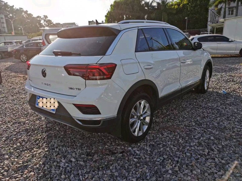 保定21年大众探歌8