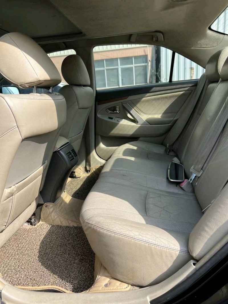 东莞11年丰田凯美瑞6