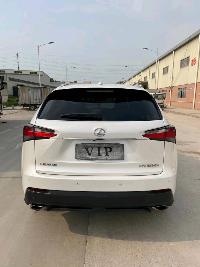 东莞16年雷克萨斯NX9