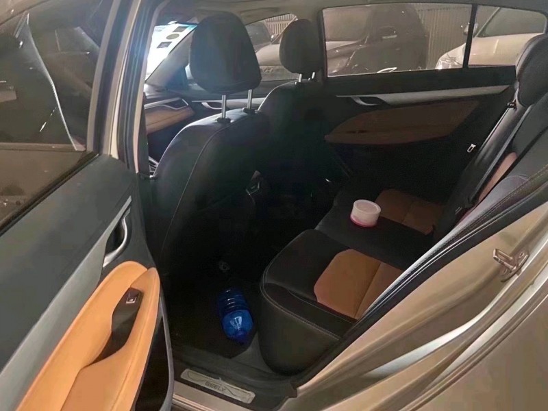 廊坊18年吉利远景9