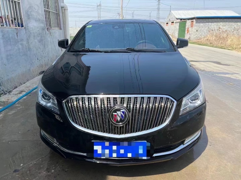 青岛15年别克君越1