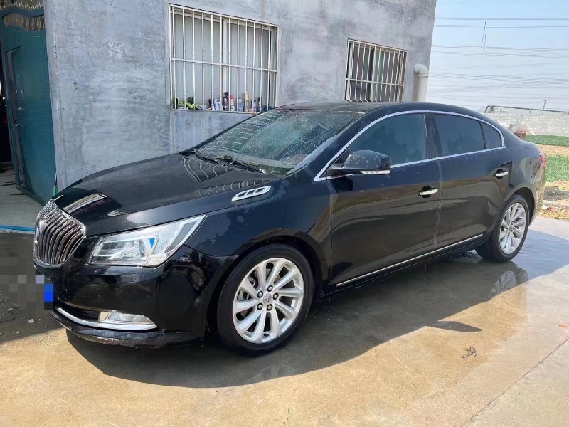 青岛15年别克君越4