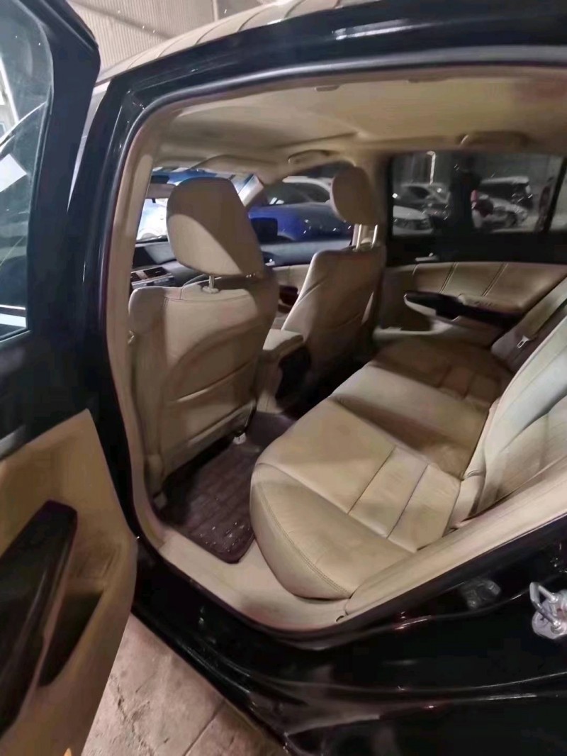 廊坊10年本田雅阁6