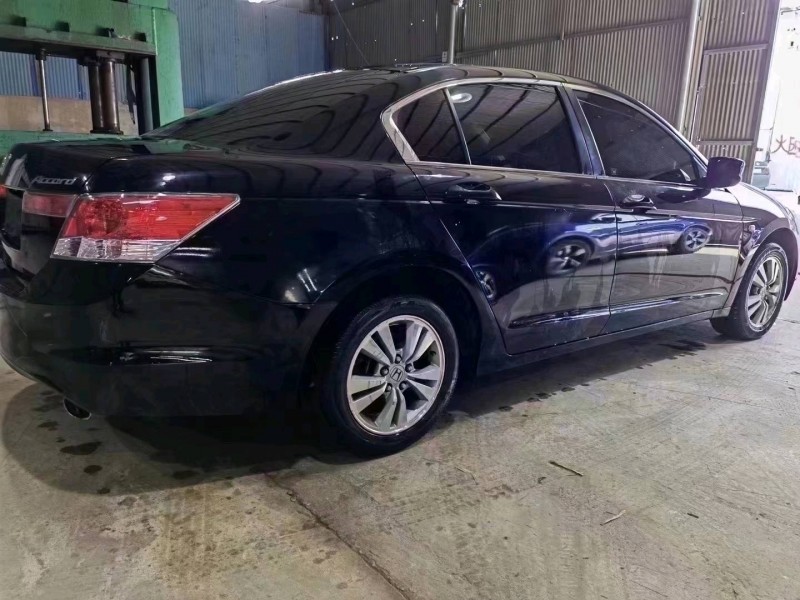 廊坊10年本田雅阁8