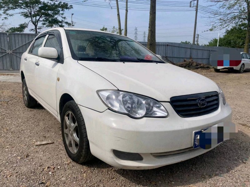 广州09年比亚迪F33