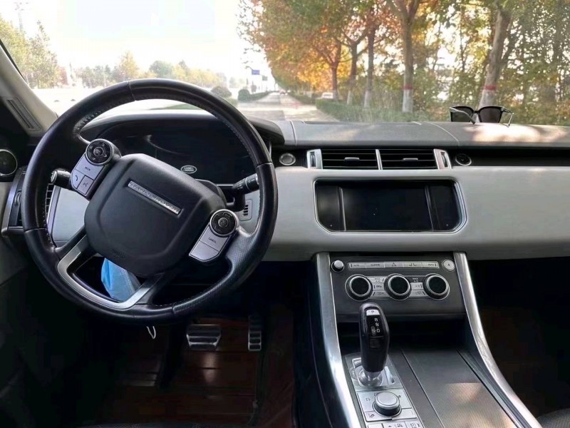 东营14年路虎揽胜运动4