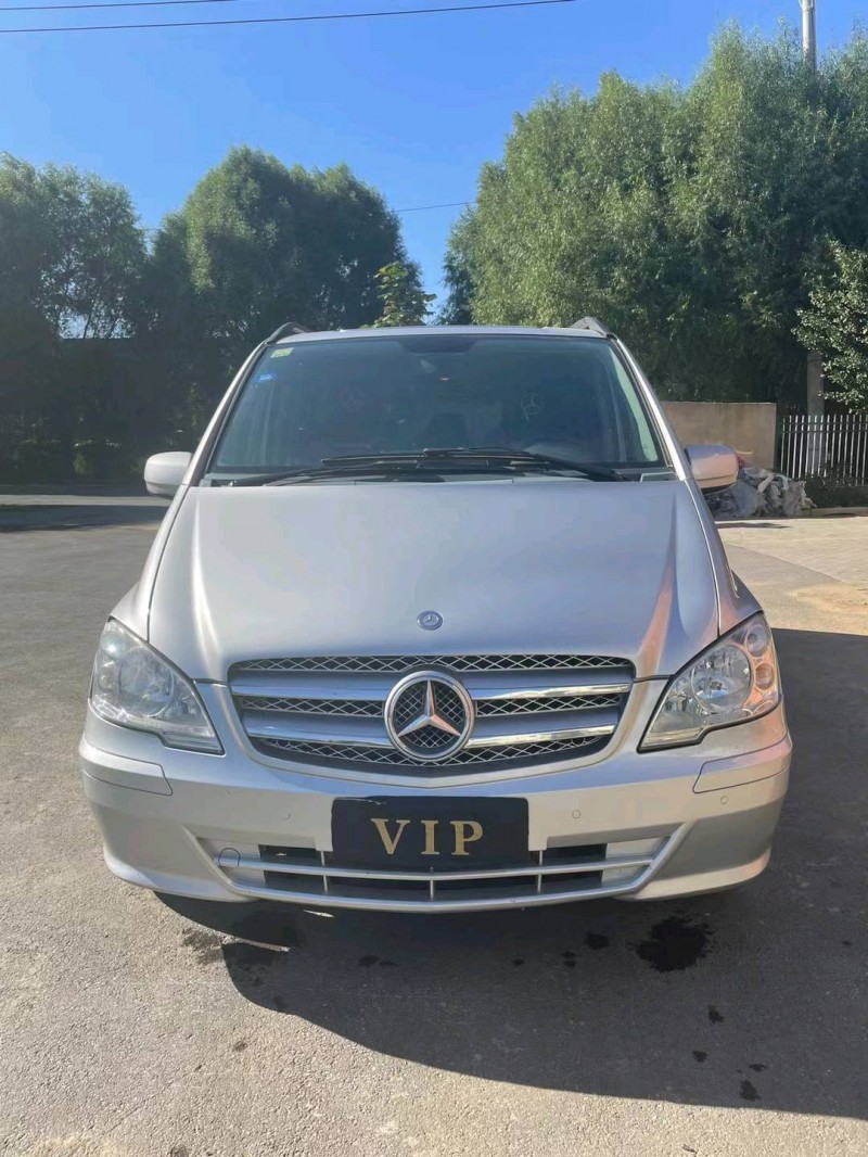 沈阳11年奔驰威霆1