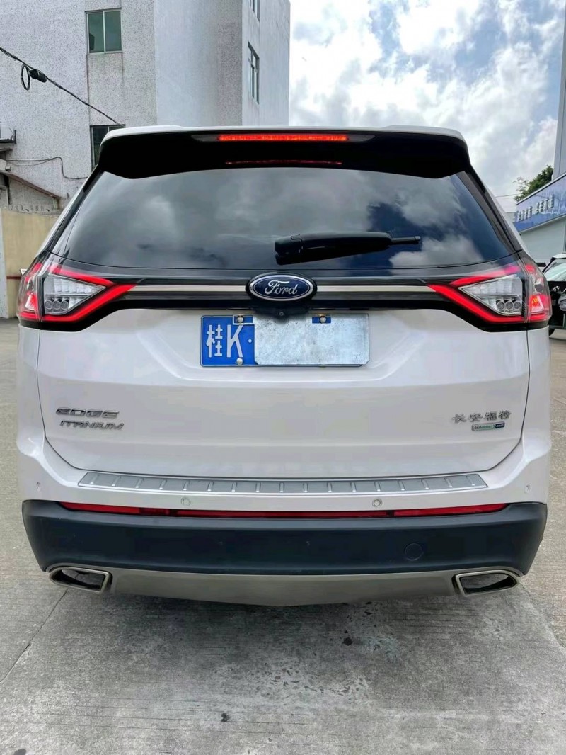 中山16年福特锐界6