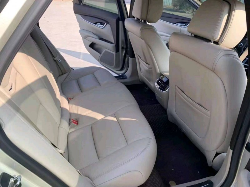 济宁14年凯迪拉克XTS6