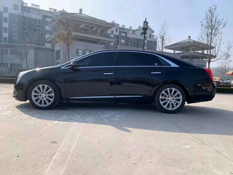 济宁14年凯迪拉克XTS9
