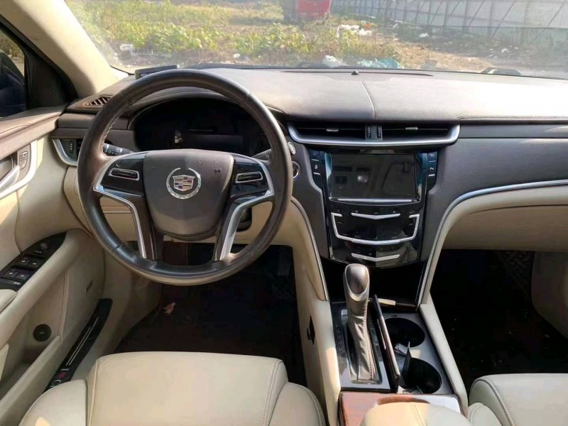 济宁14年凯迪拉克XTS8