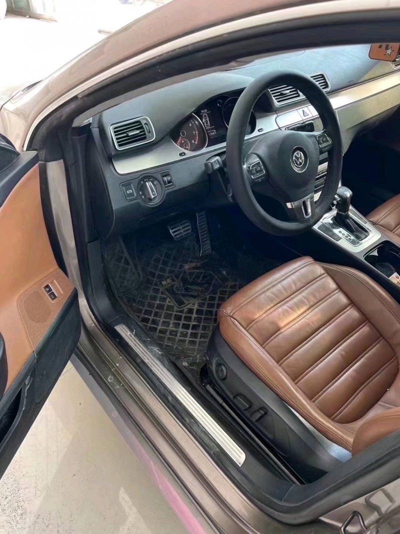 济宁11年大众CC2