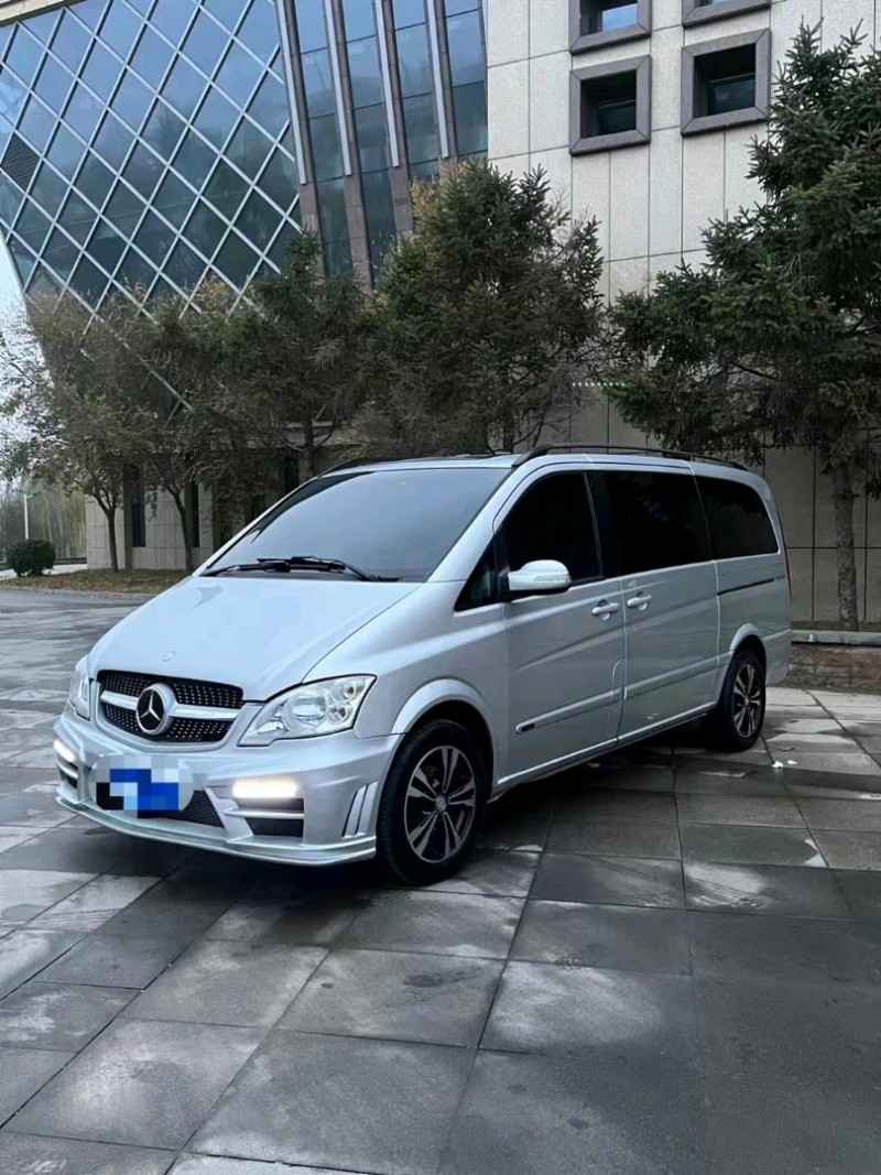 北京10年奔驰唯雅诺2