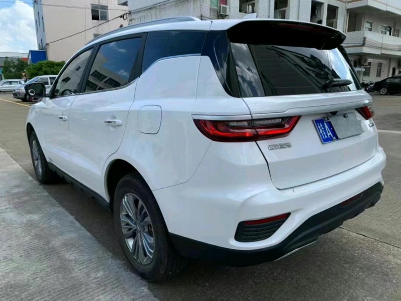中山21年吉利远景X66
