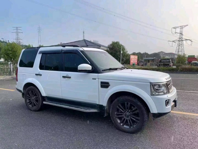 北京16年路虎发现7