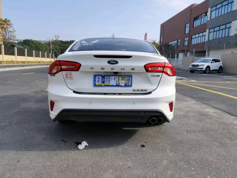 苏州21年福特福克斯8