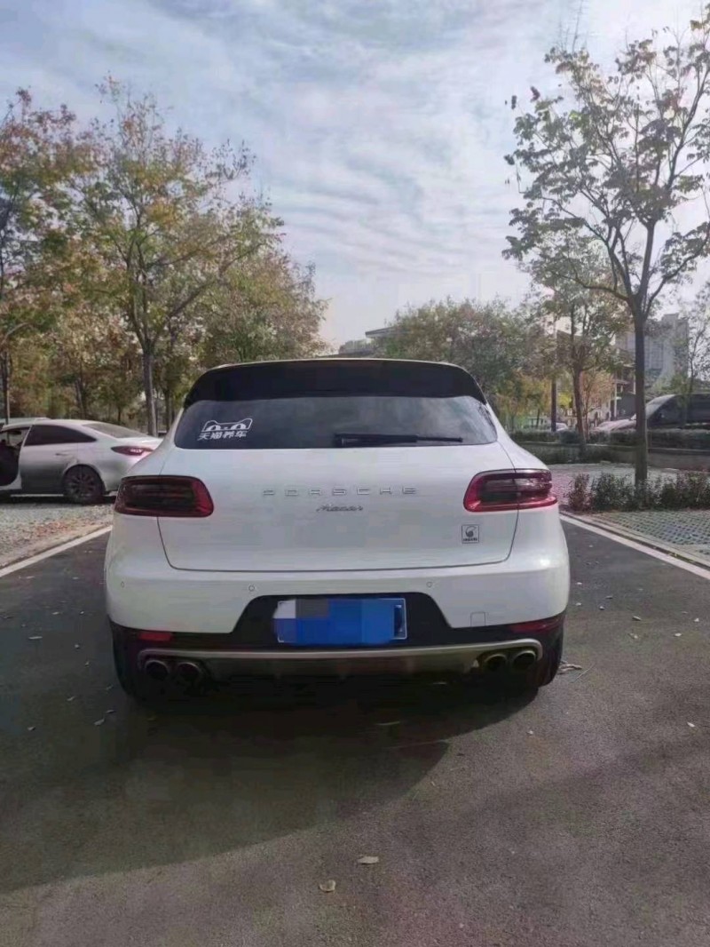 枣庄16年保时捷Macan4