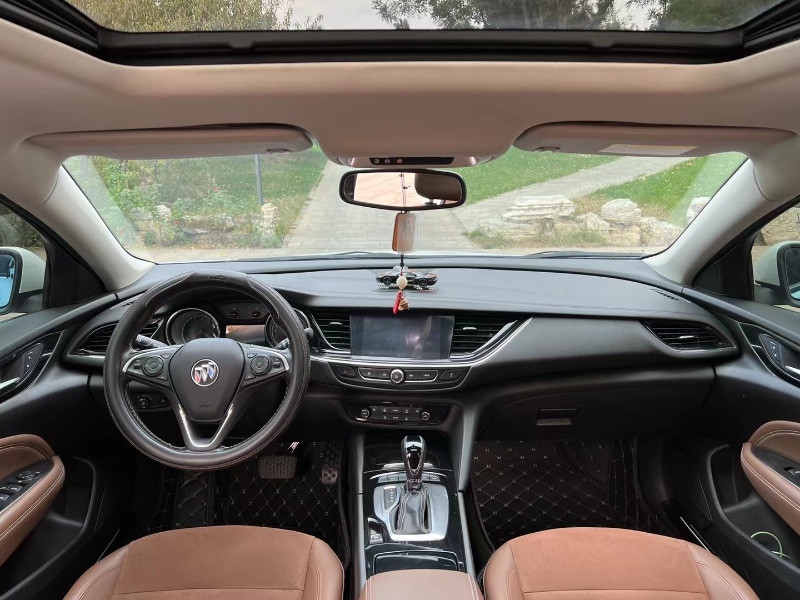 邢台18年别克君威7