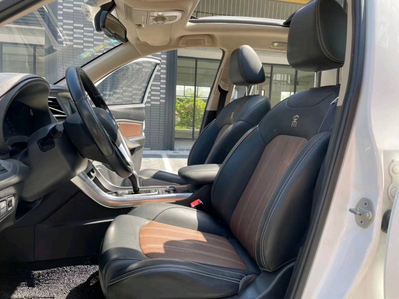 广州17年比亚迪宋6