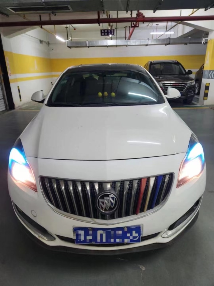 武汉16年别克君威1