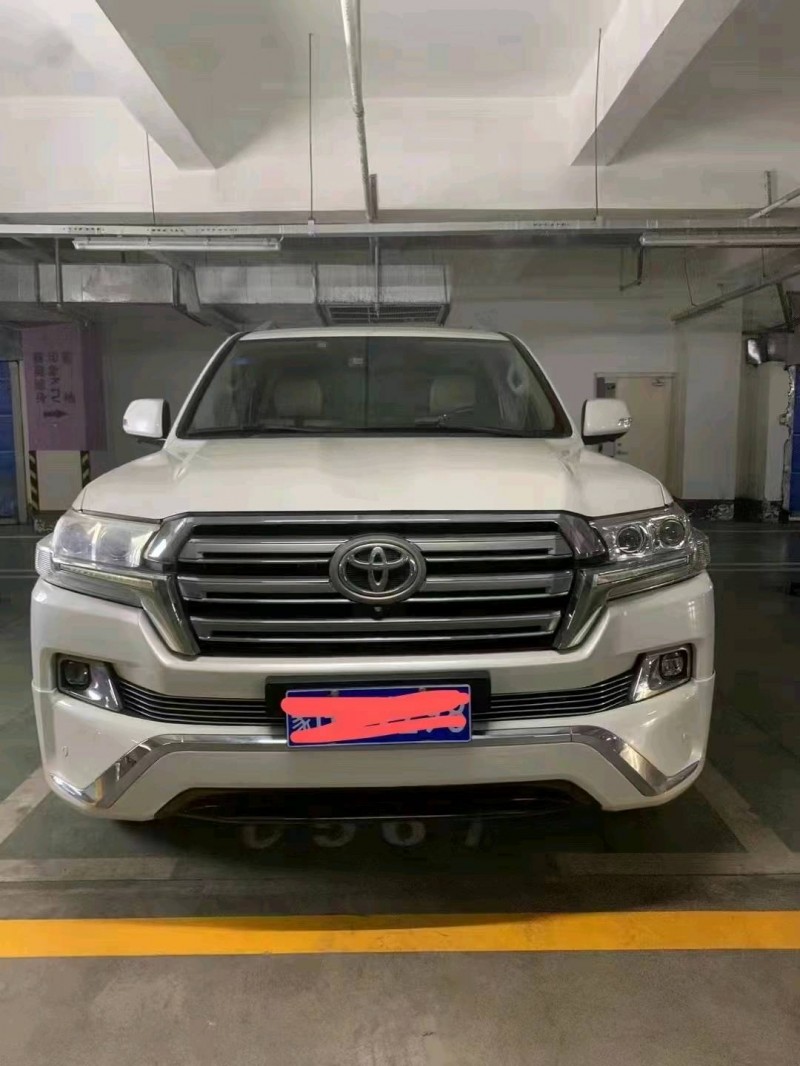 北京19年丰田兰德酷路泽1