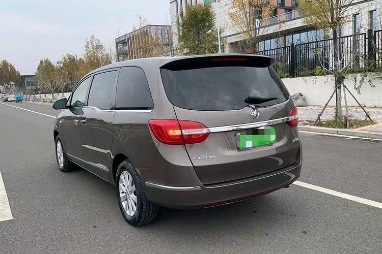 邢台17年别克GL81