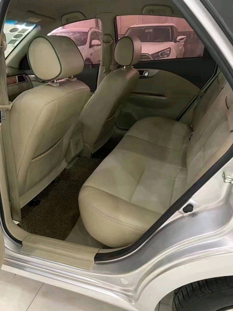 北京17年别克凯越4