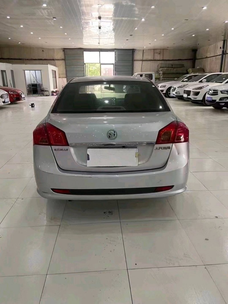 北京17年别克凯越6