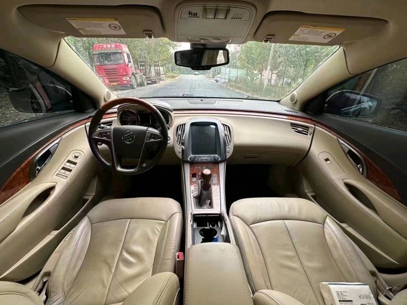 北京13年别克君越4