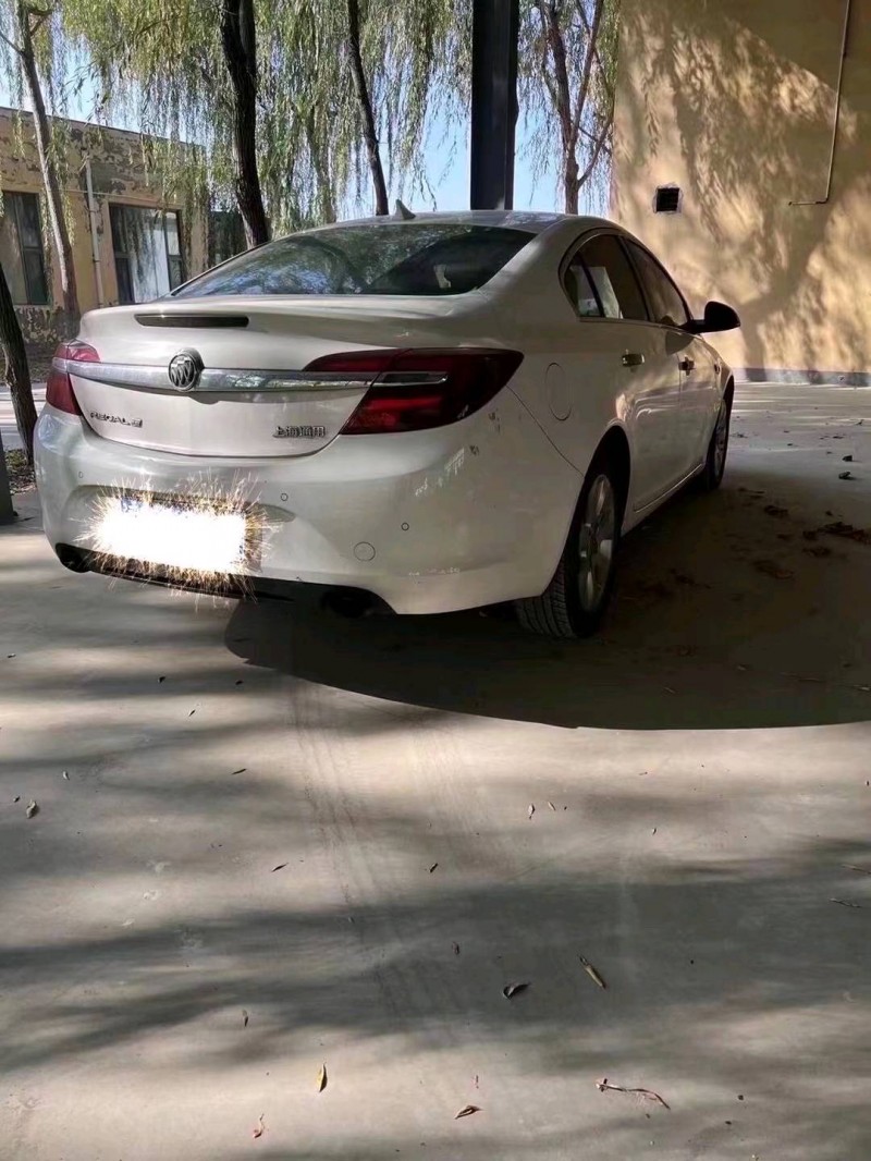 枣庄14年别克君威5