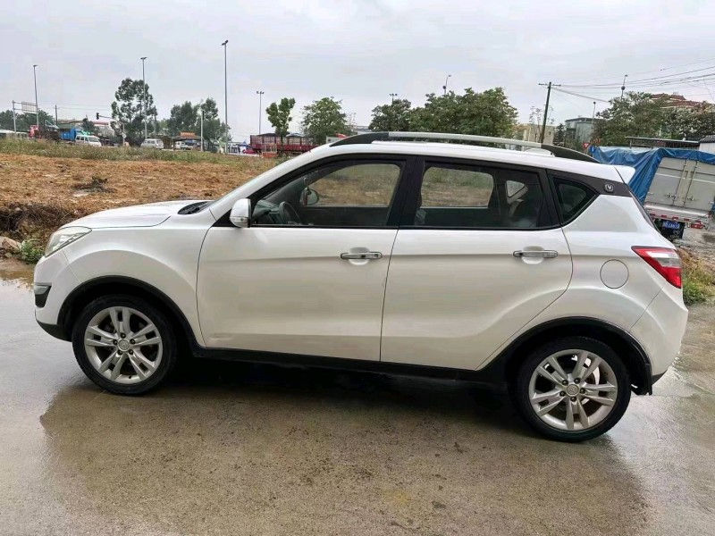 梧州15年长安汽车CS3