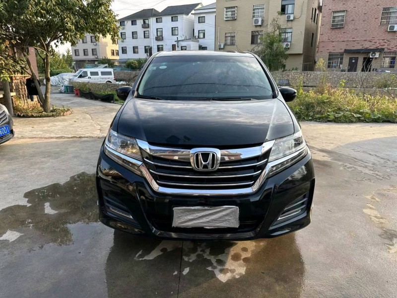 嘉兴17年本田艾力绅1