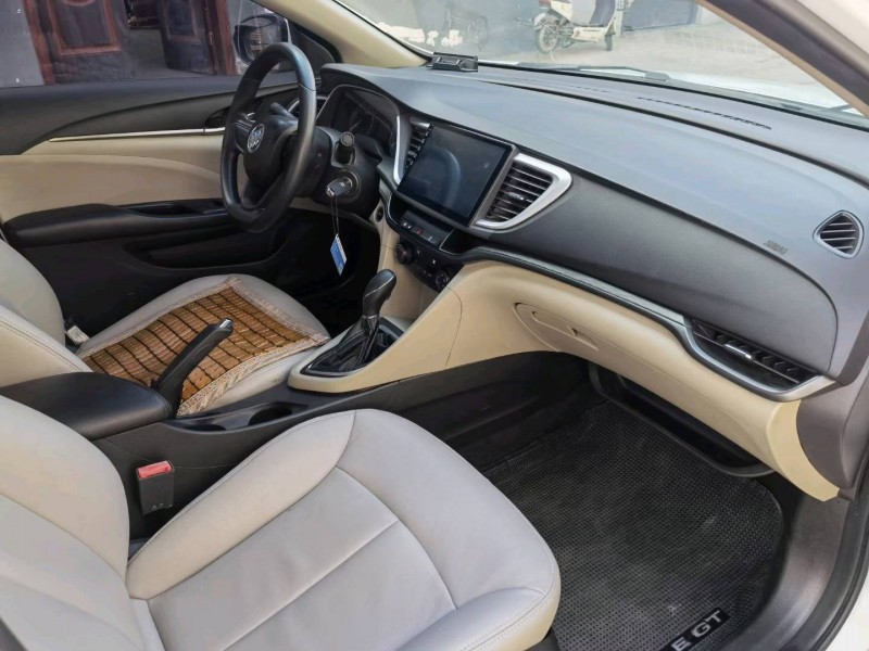 徐州16年别克英朗5