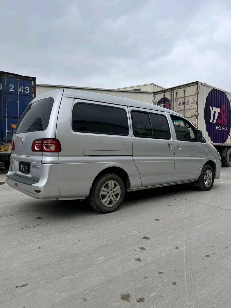 东莞18年东风菱智8