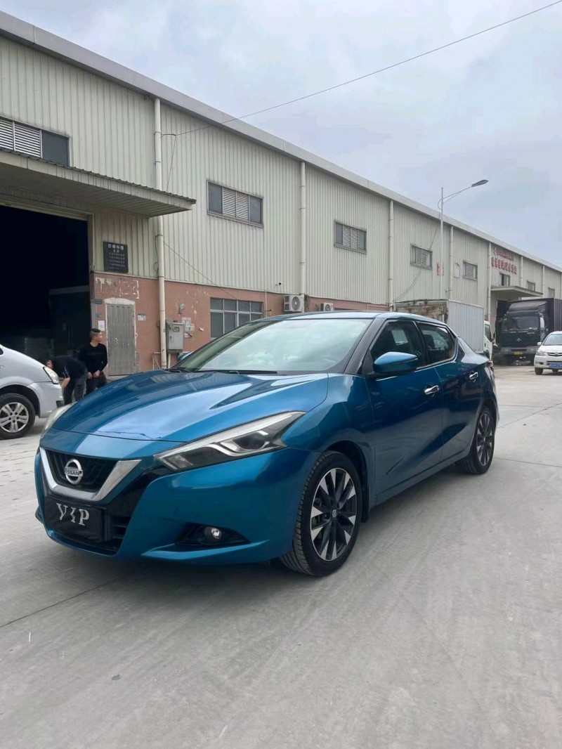 东莞17年日产蓝鸟8