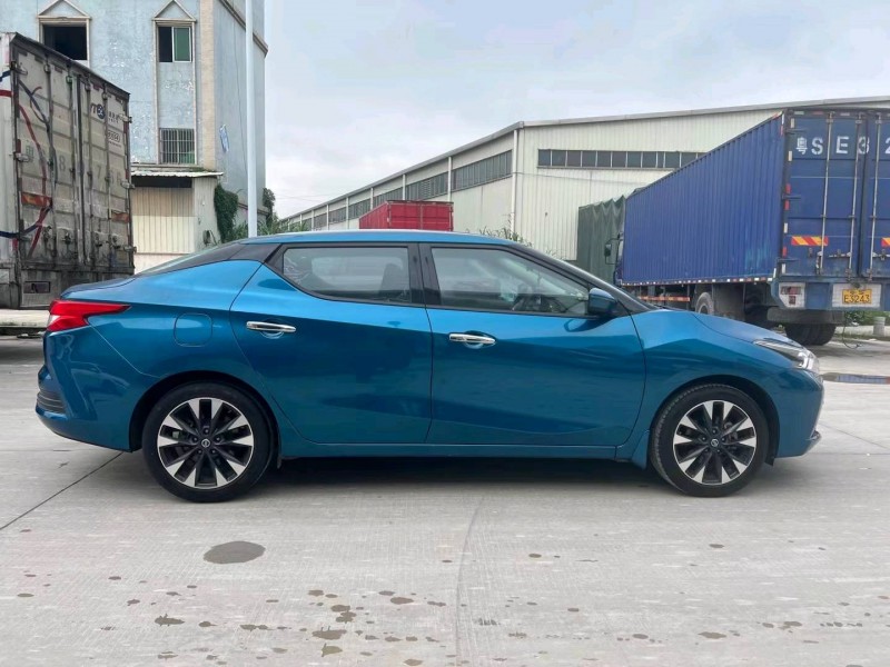 东莞17年日产蓝鸟3