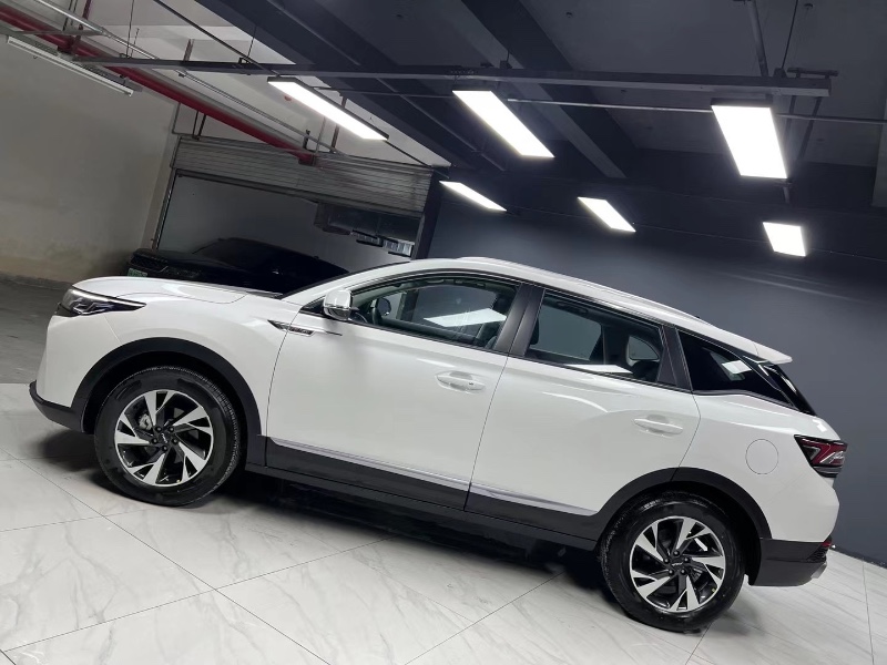 成都22年东风AX7pro3