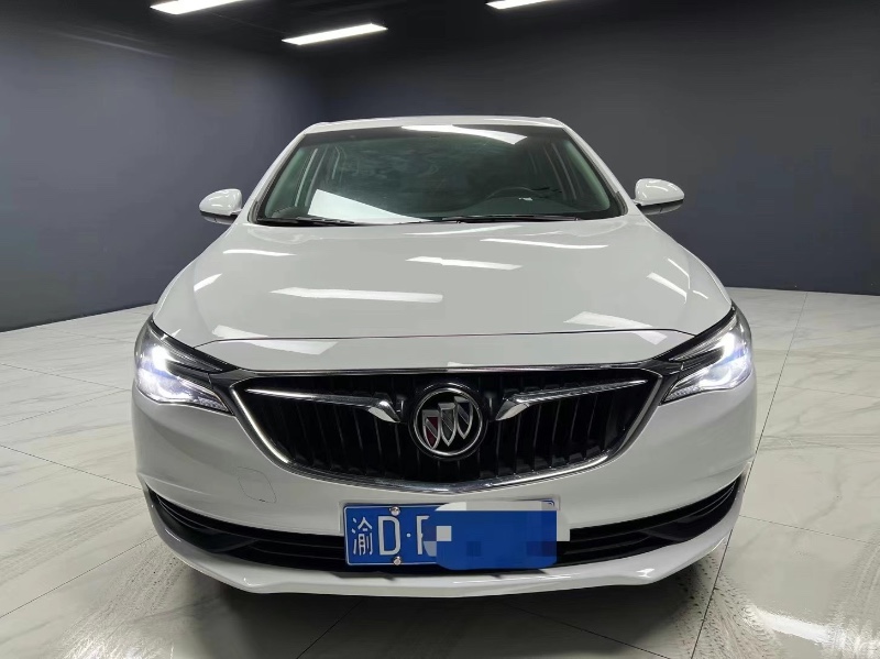 成都20年别克英朗8