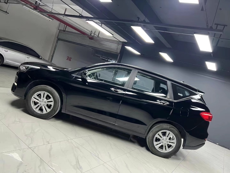 成都20年哈弗M64