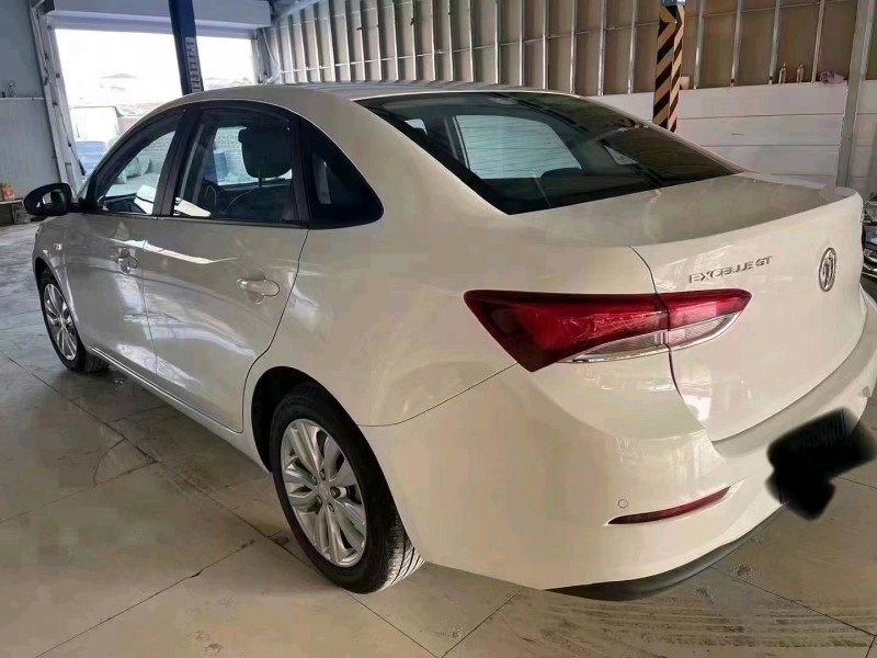 北京21年别克英朗2