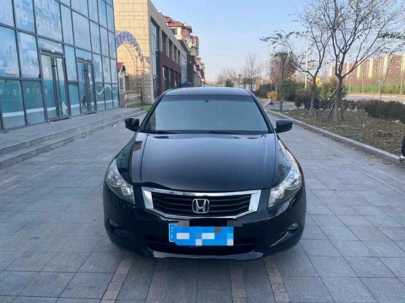 枣庄09年本田雅阁1