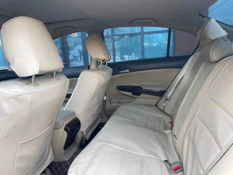 枣庄09年本田雅阁4