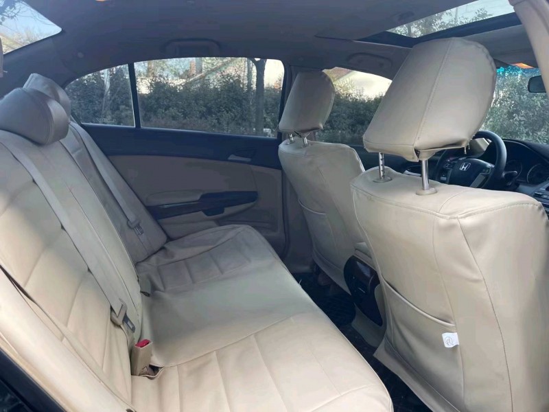 枣庄09年本田雅阁8