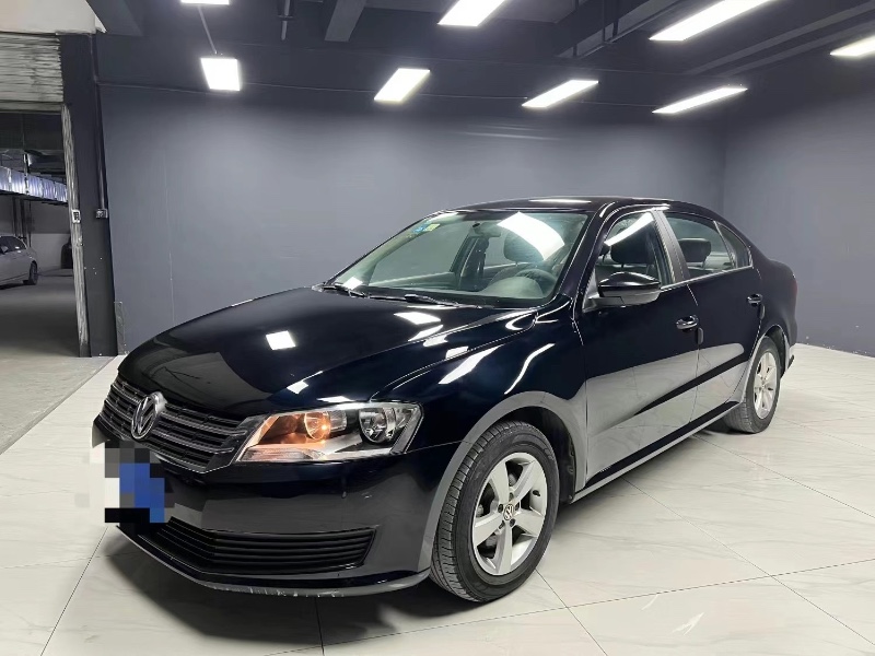 成都16年大众朗逸2